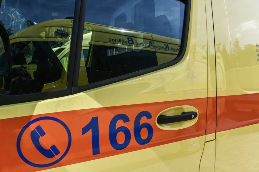 Κρήτη: Σοβαρό τροχαίο στην Ιεράπετρα -  Διασωληνομένος ένας 40χρονος