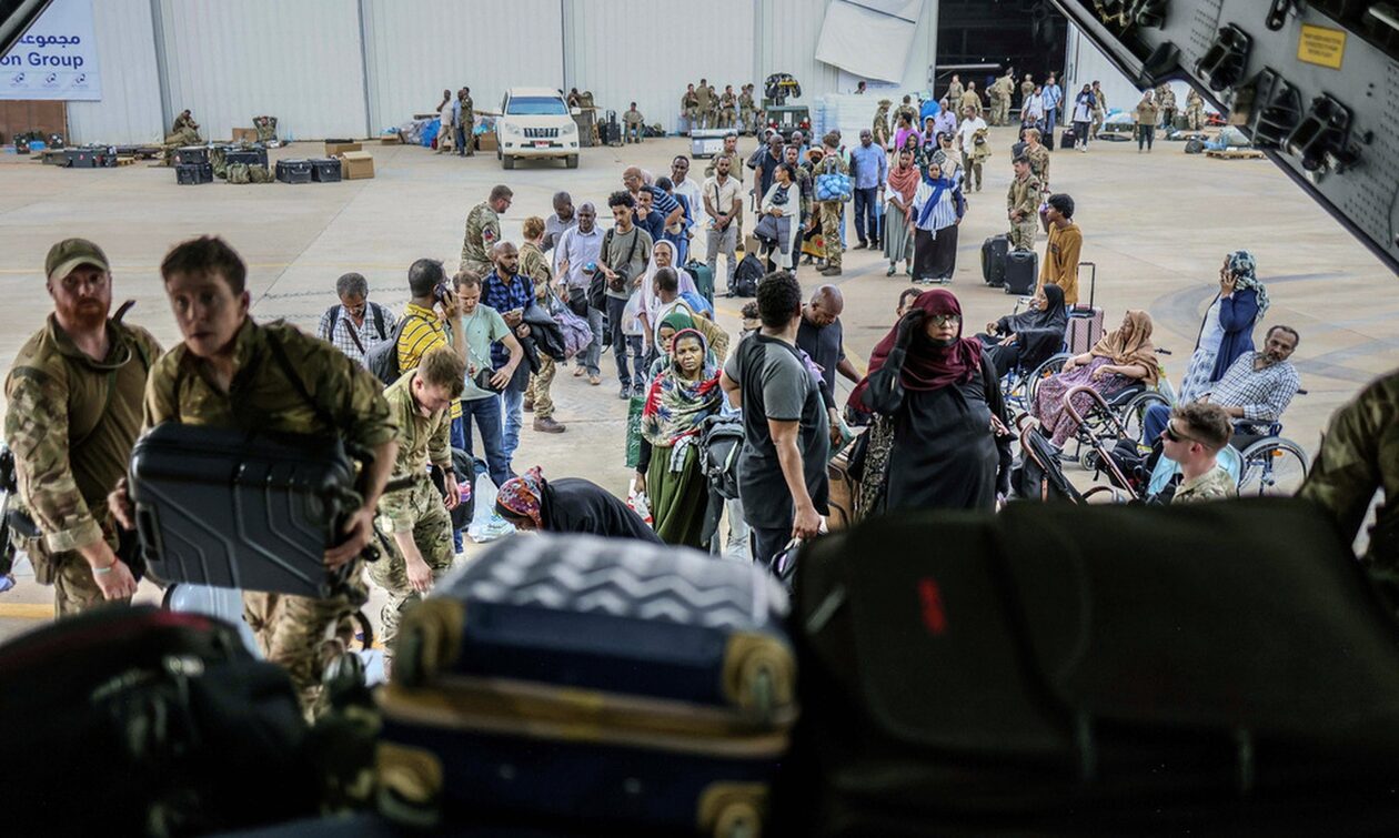 Στέιτ Ντιπάρτμεντ: Οι ΗΠΑ απομάκρυναν σχεδόν 1.000 Αμερικανούς από το Σουδάν