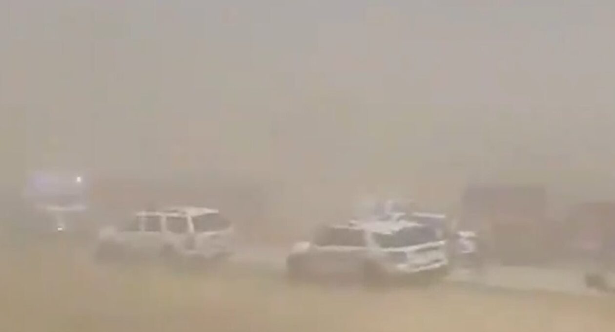 ΗΠΑ: Αδιανόητη καραμπόλα δεκάδων οχημάτων λόγω θύελλας σκόνης - Τουλάχιστον έξι νεκροί