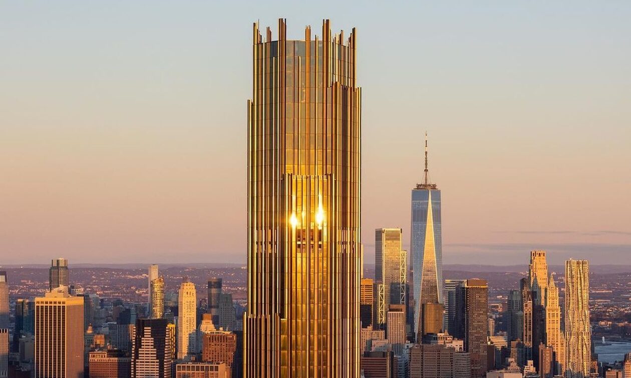 Νέα Υόρκη: Ολοκληρώθηκε η κορυφή του «Brooklyn Tower»
