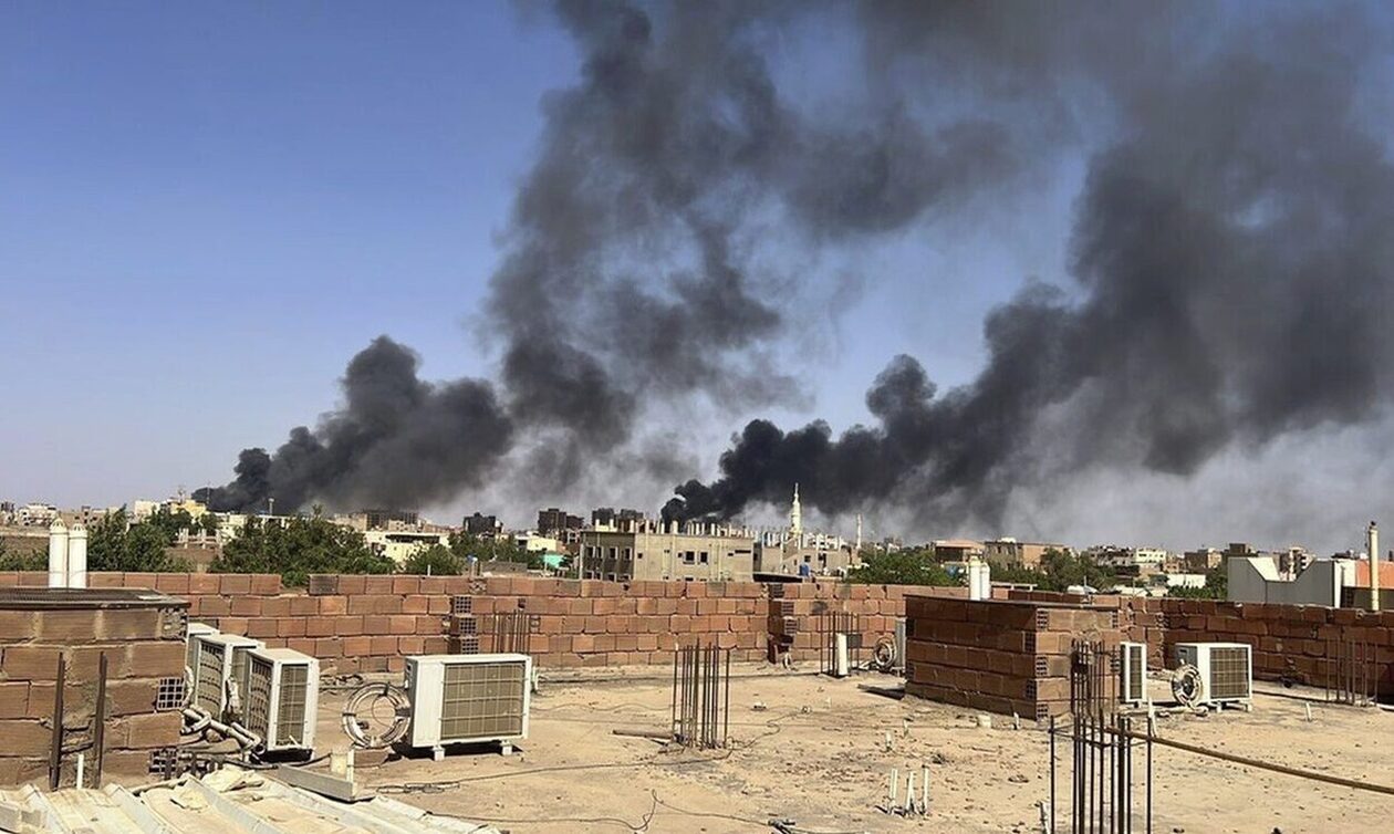 Σουδάν: Ο στρατός στέλνει διαπραγματευτές στη Σαουδική Αραβία - Μετά από 3 εβδομάδες μαχών