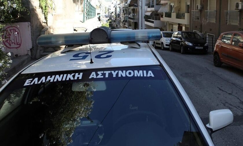 Θεσσαλονίκη: Τρόμος για ηλικιωμένη μέσα στο σπίτι της - Άρπαξαν σταυρό, ρολόι και 1.300 ευρώ