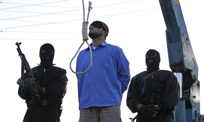 Δύο άνθρωποι εκτελέσθηκαν δι'απαγχονισμού στο Ιράν
