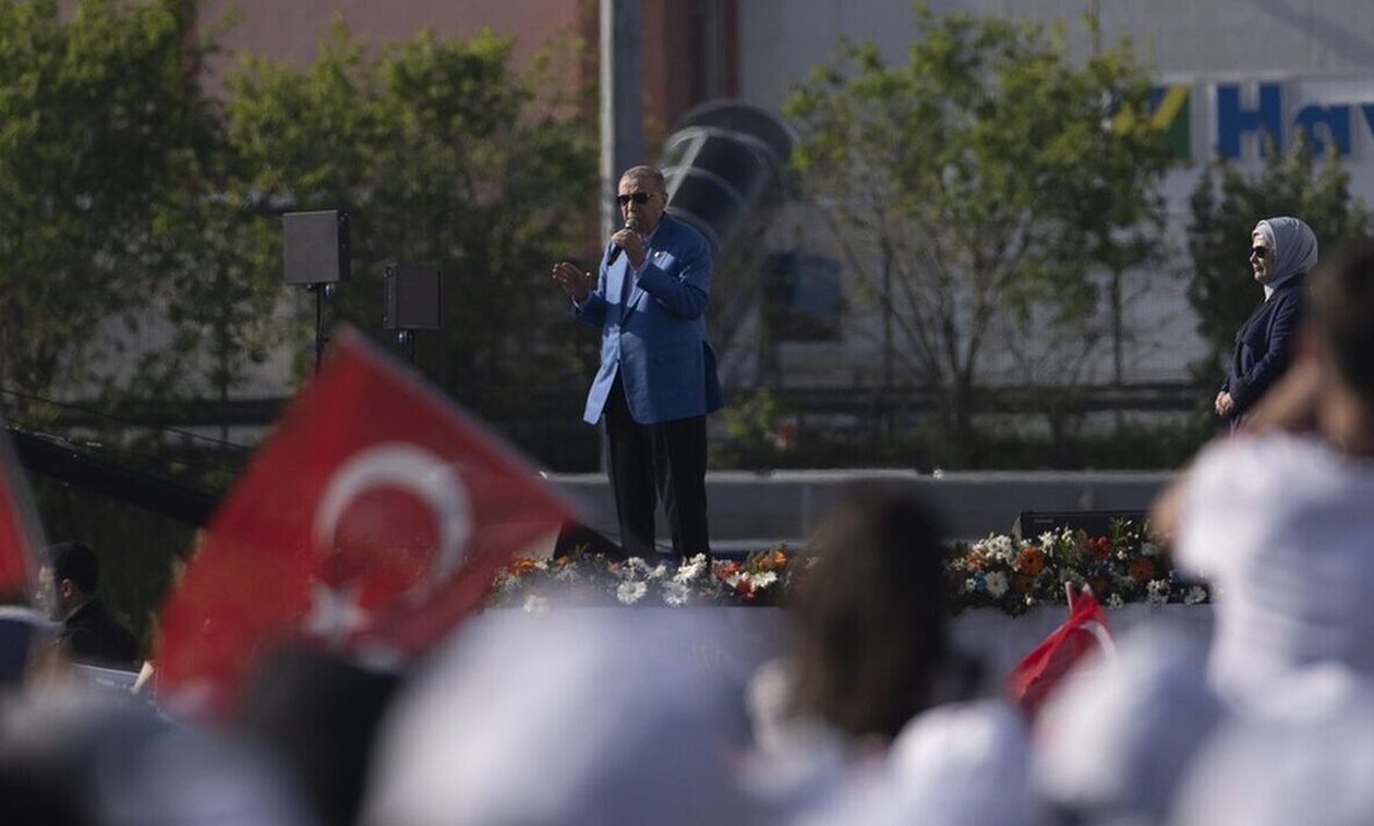 Εκλογές Τουρκία - Ερντογάν: «Θέλουμε να κάνουμε νέα όνειρα άλωσης όπως αυτή της Κωνσταντινούπολης»