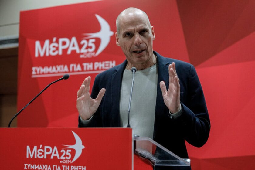 Εκλογές 2023 - Βαρουφάκης: «Είμαι υπερήφανος για το 2015 - Από κοινού με τον Τσίπρα οι αποφάσεις»