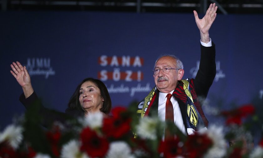 Εκλογές στην Τουρκία - Κιλιτσντάρογλου: «Δεν θα κοιμηθούμε απόψε λαέ μου»