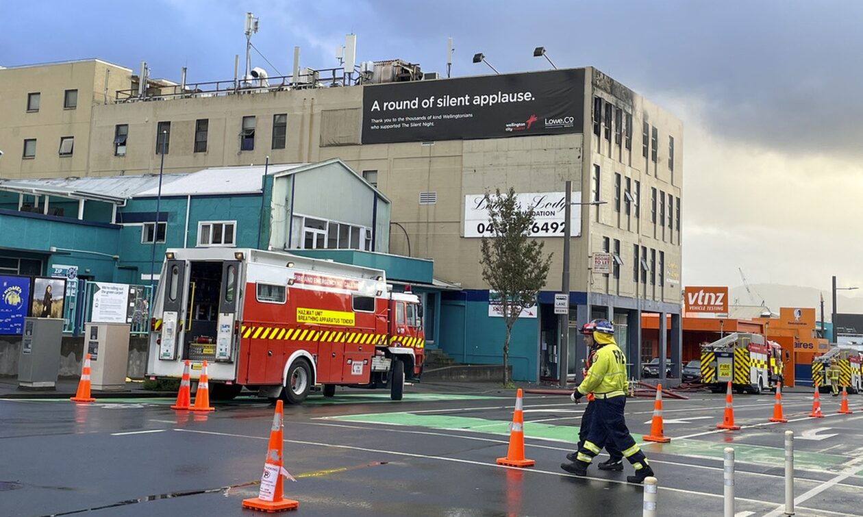 Νέα Ζηλανδία: Τουλάχιστον έξι νεκροί από πυρκαγιά σε ξενοδοχείο στην Ουέλιγκτον