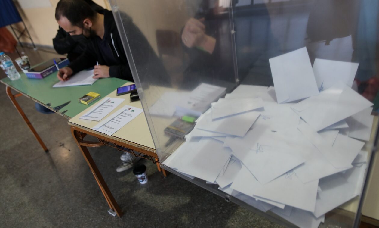 Εκλογές 2023 - Πιερρακάκης: Το 80% των αποτελεσμάτων έτοιμο στις 21:00 της Κυριακής - Πώς ψηφίζουμε