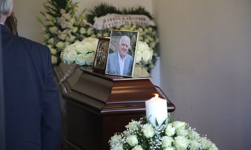 Γιώργος Χριστοβασίλης: Το «τελευταίο αντίο» στον πρόεδρο του ΠΑΣ Γιάννινα (photos)