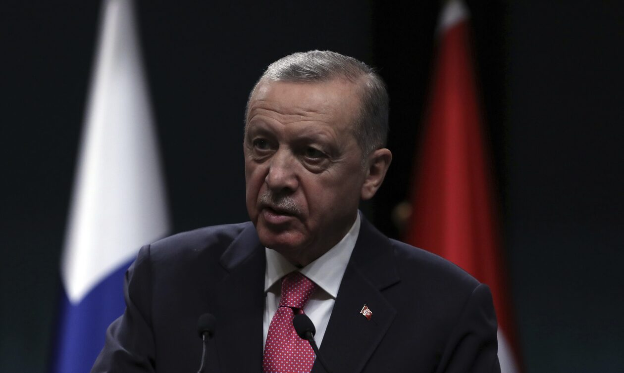 Εκλογές στην Τουρκία: Το ερωτικό τραγούδι που αποθεώνει τον Ερντογάν
