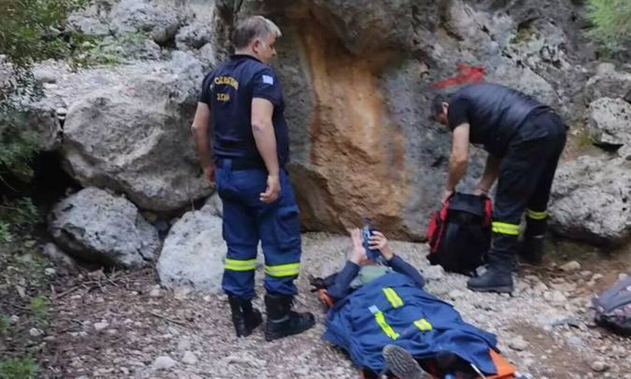 Σφακιά: Επιχείρηση διάσωσης για τραυματισμένη 60χρονη στο φαράγγι της Ίμπρου