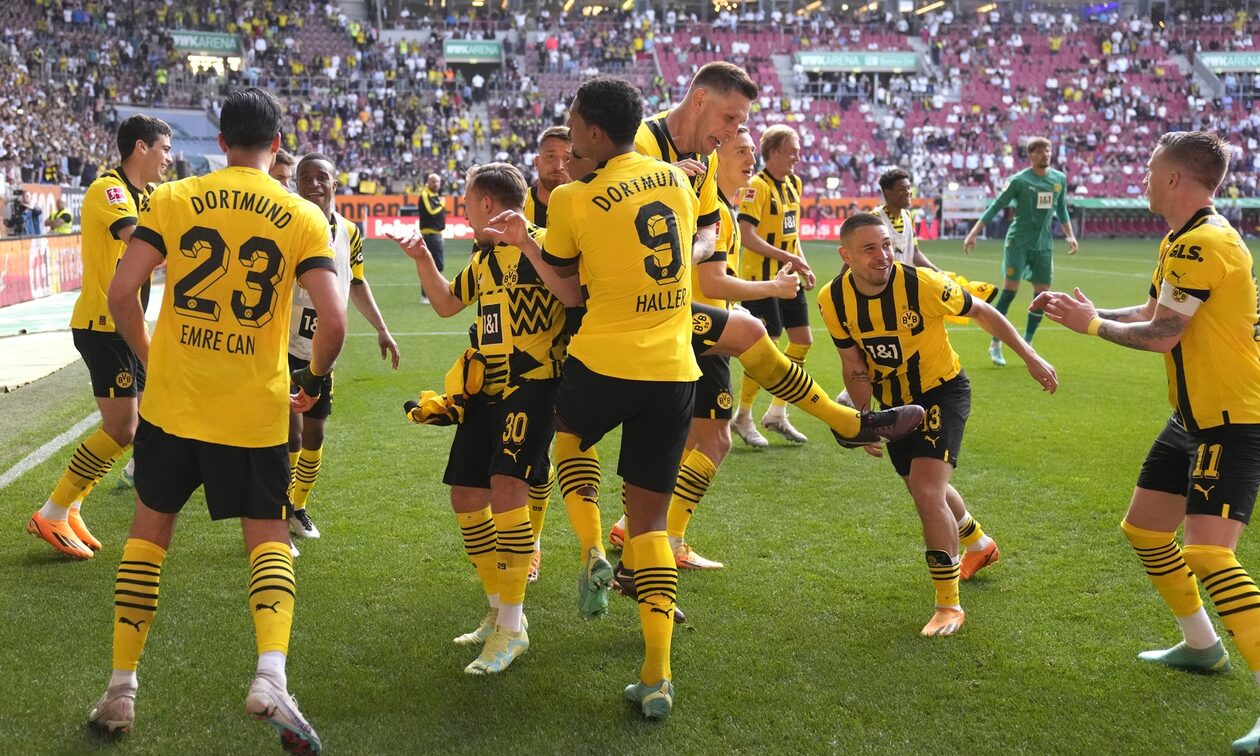 Bundesliga: Αγγίζει τον τίτλο η Ντόρτμουντ - Νίκησε Άουγκσμπουργκ και ξετύλιξε το δώρο της Μπάγερν