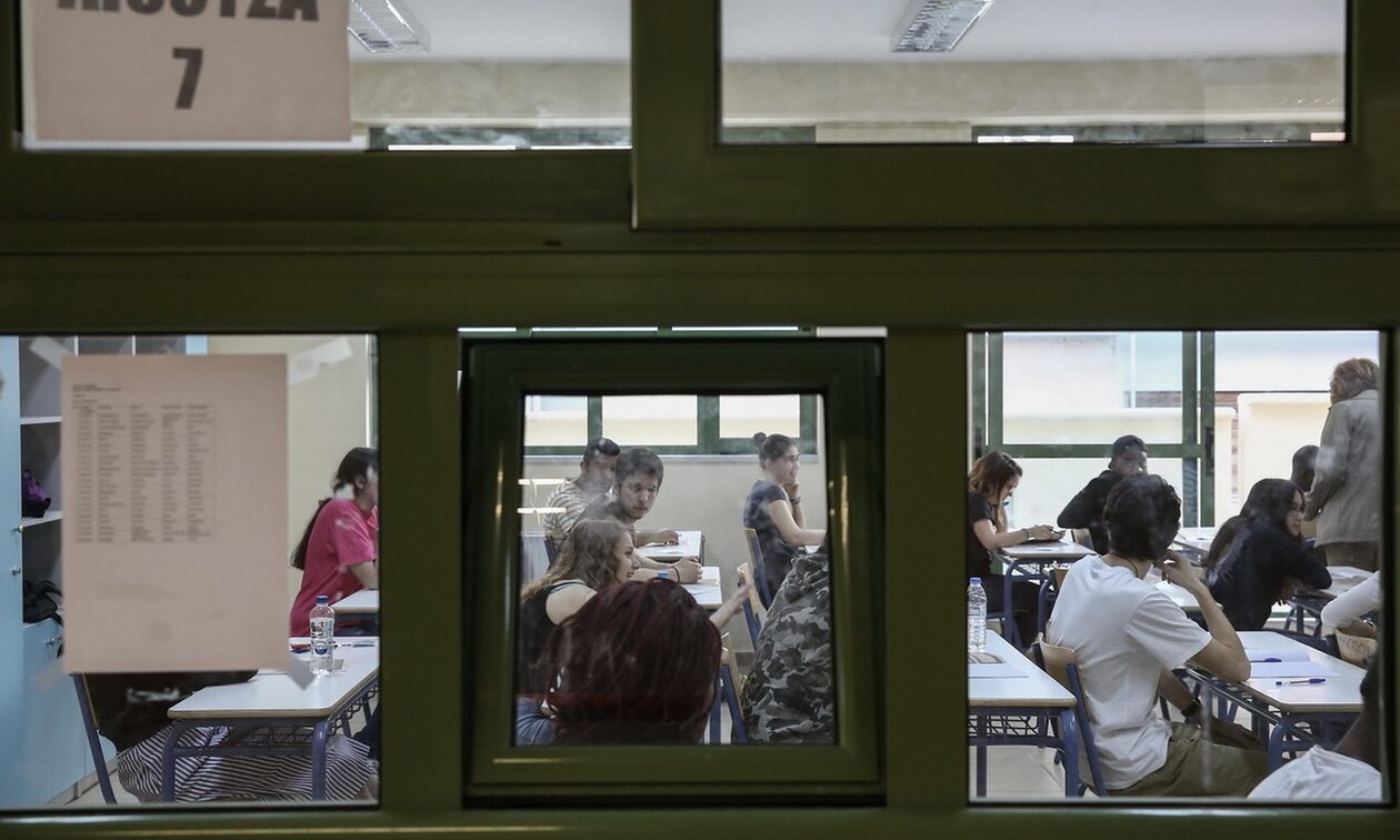 Ξεκίνησαν οι ενδοσχολικές και προαγωγικές εξετάσεις στα Λύκεια – Το πρόγραμμα των Πανελληνίων