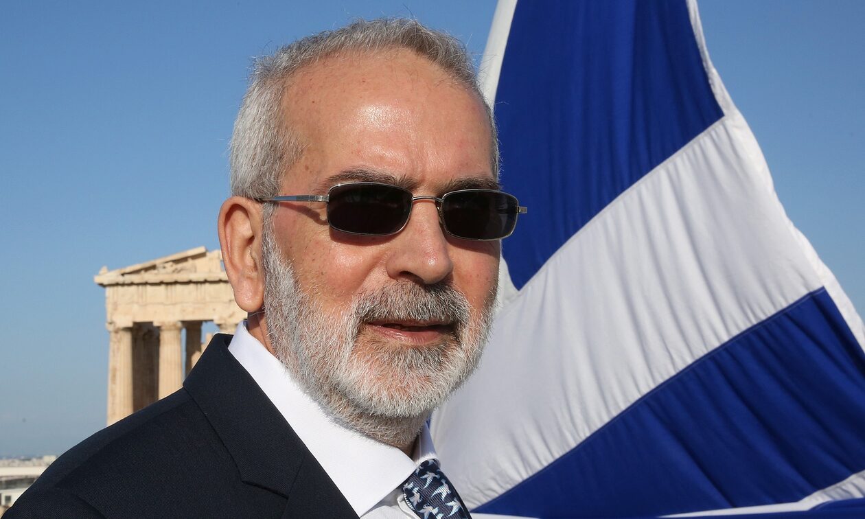 Εκλογές 2023: Ο πρωθυπουργός Ιωάννης Σαρμάς παρέστη στην έπαρση της σημαίας στην Ακρόπολη