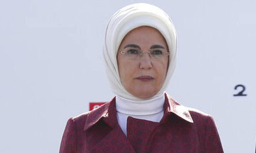 Εκλογές Τουρκία: Ψάχνουν αν η Εμινέ Ερντογάν ψήφισε χωρίς ταυτότητα