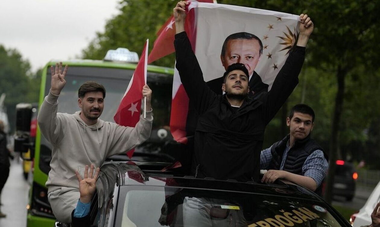Εκλογές Τουρκία - Ξένοι αναλυτές: «Δεν είναι μια πραγματική Δημοκρατία»
