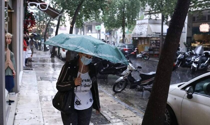 Καιρός - Αρναούτογλου: Έρχονται μπόρες, βροχές και καταιγίδες από την Τρίτη
