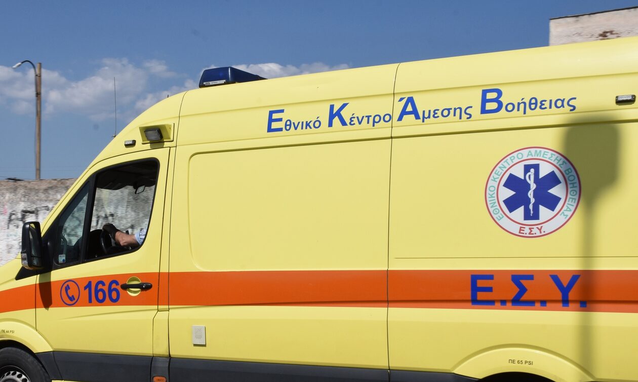 Θεσσαλονίκη: Τροχαίο με διανομέα που οδηγούσε ηλεκτρικό ποδήλατο - Στο νοσοκομείο ο άνδρας