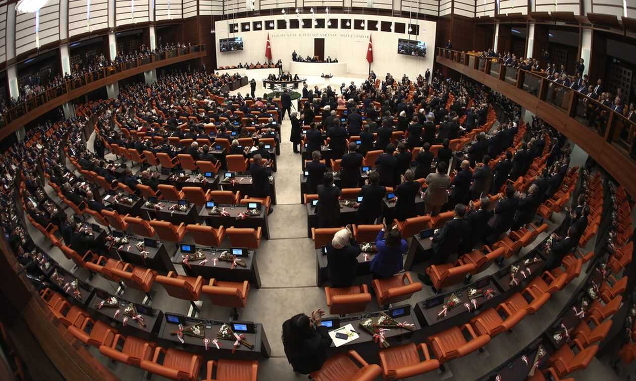 Τουρκία: Ορκίστηκαν οι 600 εκλεγμένοι βουλευτές - Το Σάββατο ορκίζεται ο Ερντογάν