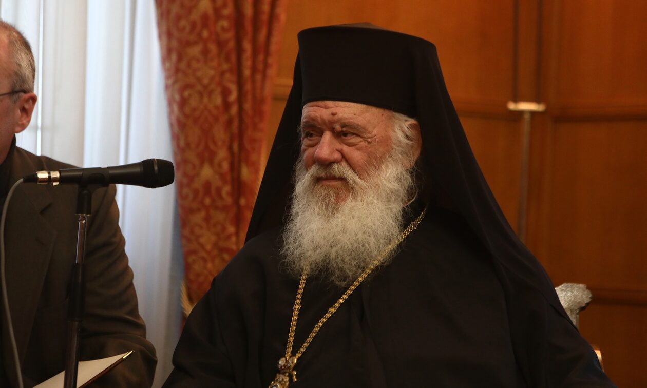 Αρχιεπίσκοπος Ιερώνυμος: Η Εκκλησία αγαπάει όλους τους Έλληνες, η διάκριση είναι αρρώστια