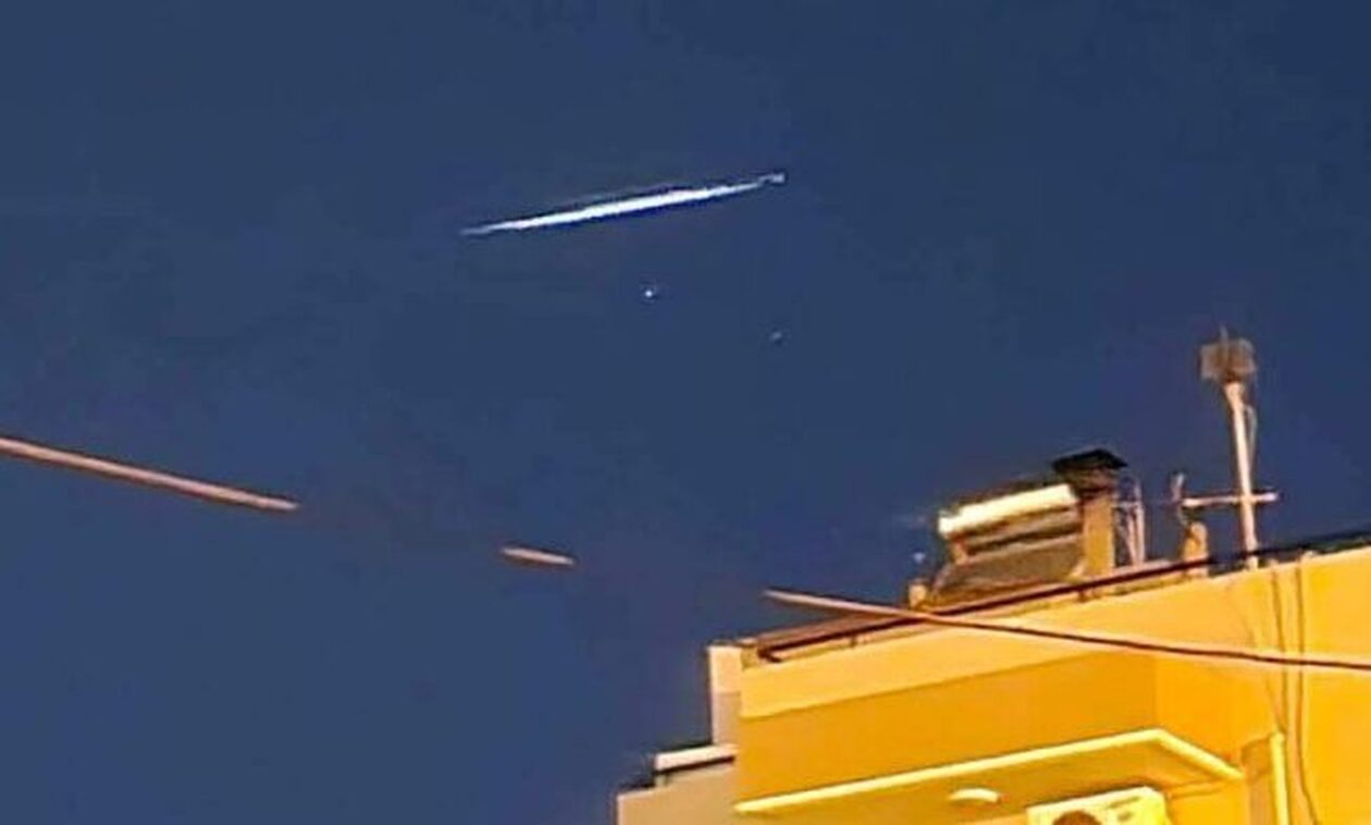 Χανιά: Περίεργο ιπτάμμενο αντικείμενο εμφανίστηκε στον ουρανό - Νόμιζαν ότι είναι... UFO