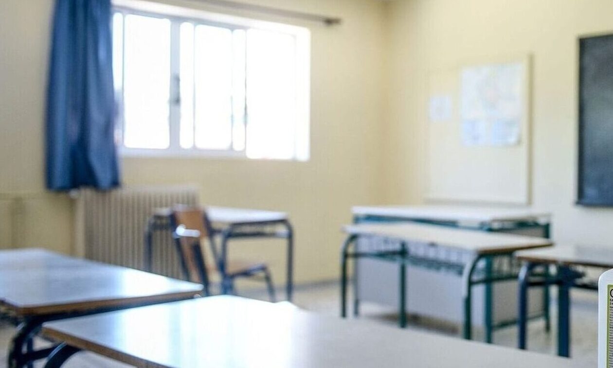 Τρόμος στην Πάτρα: Καταγγελία για απόπειρα απαγωγής μαθητών από άνδρες σε λευκό βαν