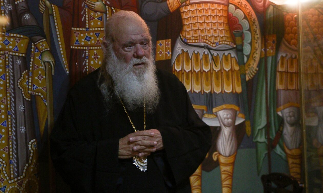 Αρχιεπίσκοπος Ιερώνυμος: «Όλοι οι Έλληνες δακρύζουν μπροστά στο ανείπωτο δράμα»