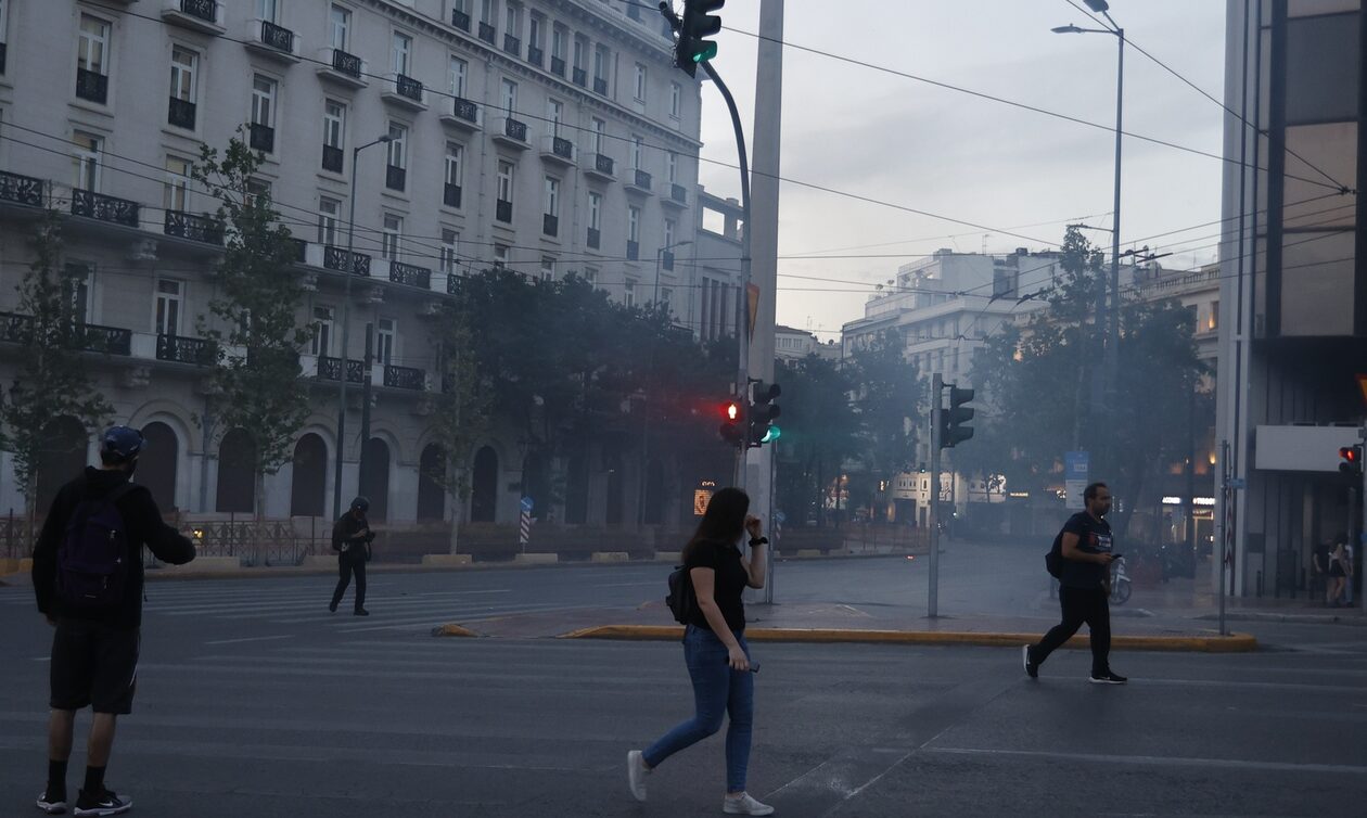 Ναυάγιο στην Πύλο: Πορείες διαμαρτυρίας σε Αθήνα και Θεσσαλονίκη - Χημικά και μολότοφ στο κέντρο