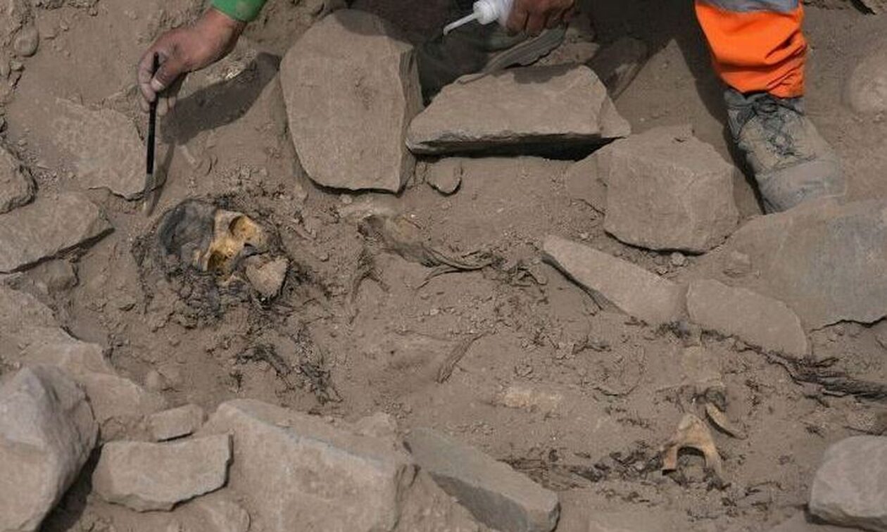 Περού: Φοιτητές ανακάλυψαν μούμια 3.000 ετών με μαλλιά