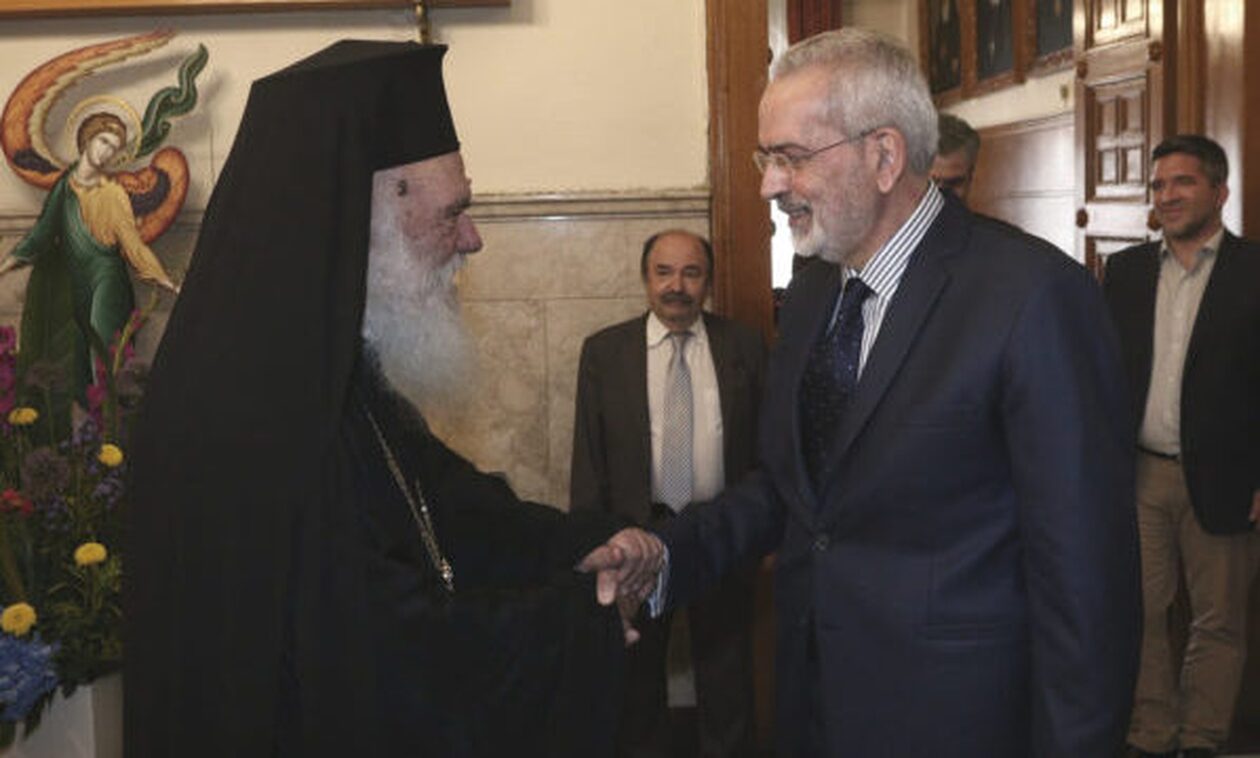 Ιωάννη Σαρμάς: Συνάντηση με τον Αρχιεπίσκοπο Ιερώνυμο -  «Ανάγκη συνεργασίας και συναλληλίας»