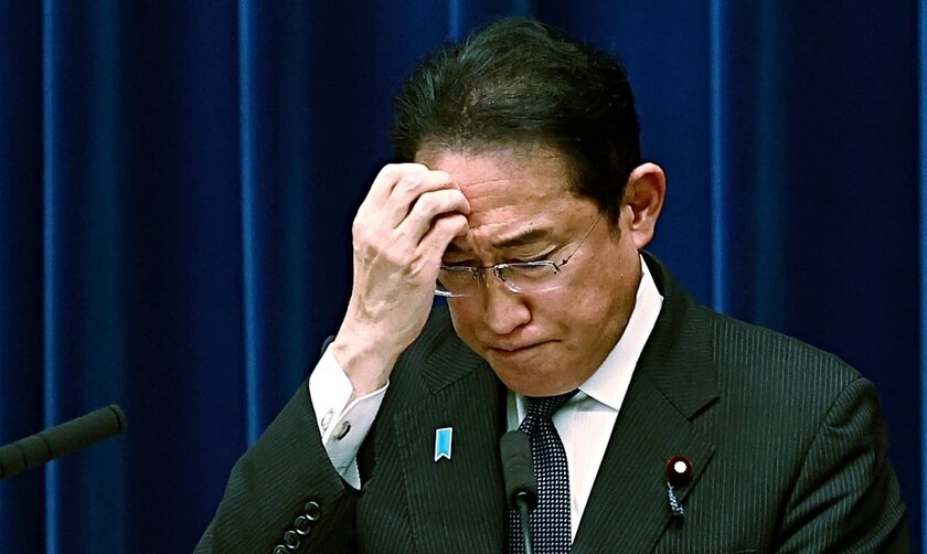 Ιαπωνία: Κατακρημνίζεται η δημοτικότητα της κυβέρνησης του Φούμιο Κισίντα