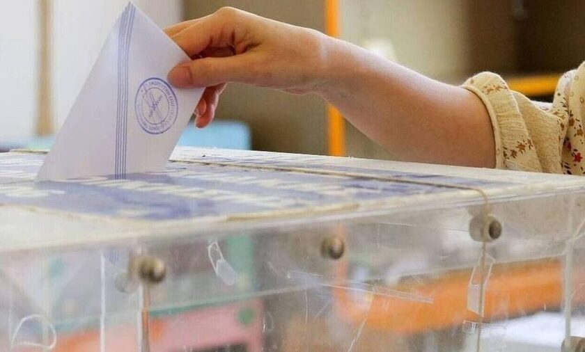 Εκλογές 2023: Πώς ψηφίζουν οι Έλληνες εκλογείς του εξωτερικού