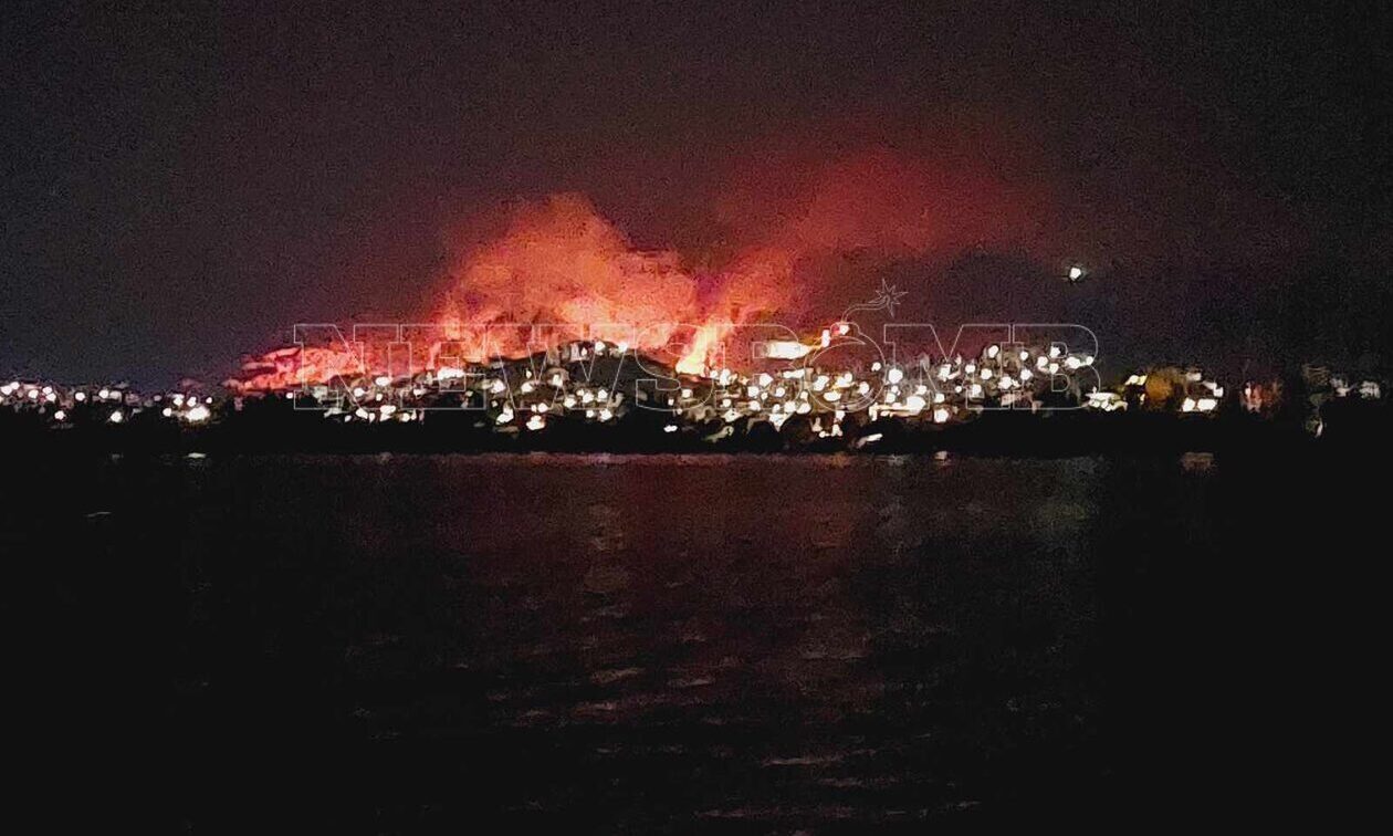 Εύβοια: Κατασβέστηκε η φωτιά στη Χαλκίδα