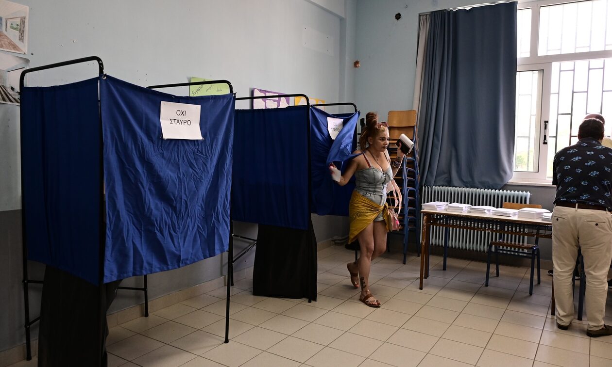 Εκλογές 2023: Στις κάλπες προσέρχονται οι πολίτες - Στις 19:00 το exit poll