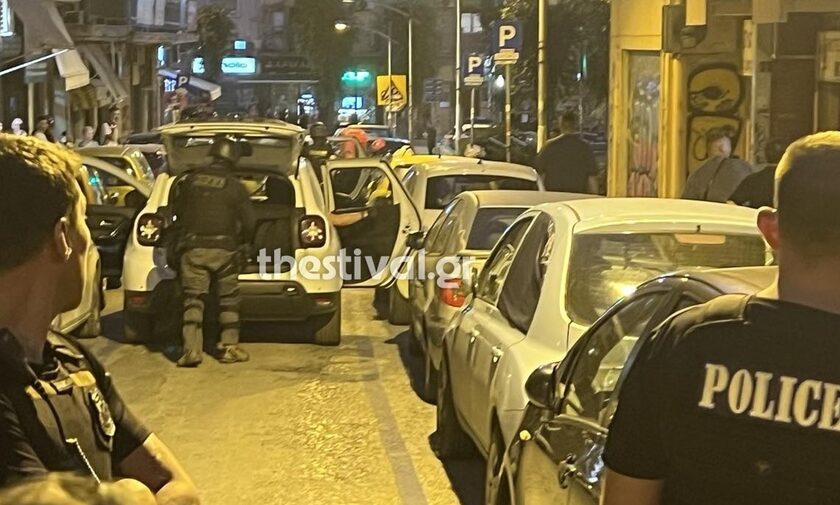 Συνελήφθη ο άνδρας που είχε ταμπουρωθεί σε διαμέρισμα στο κέντρο της Θεσσαλονίκης