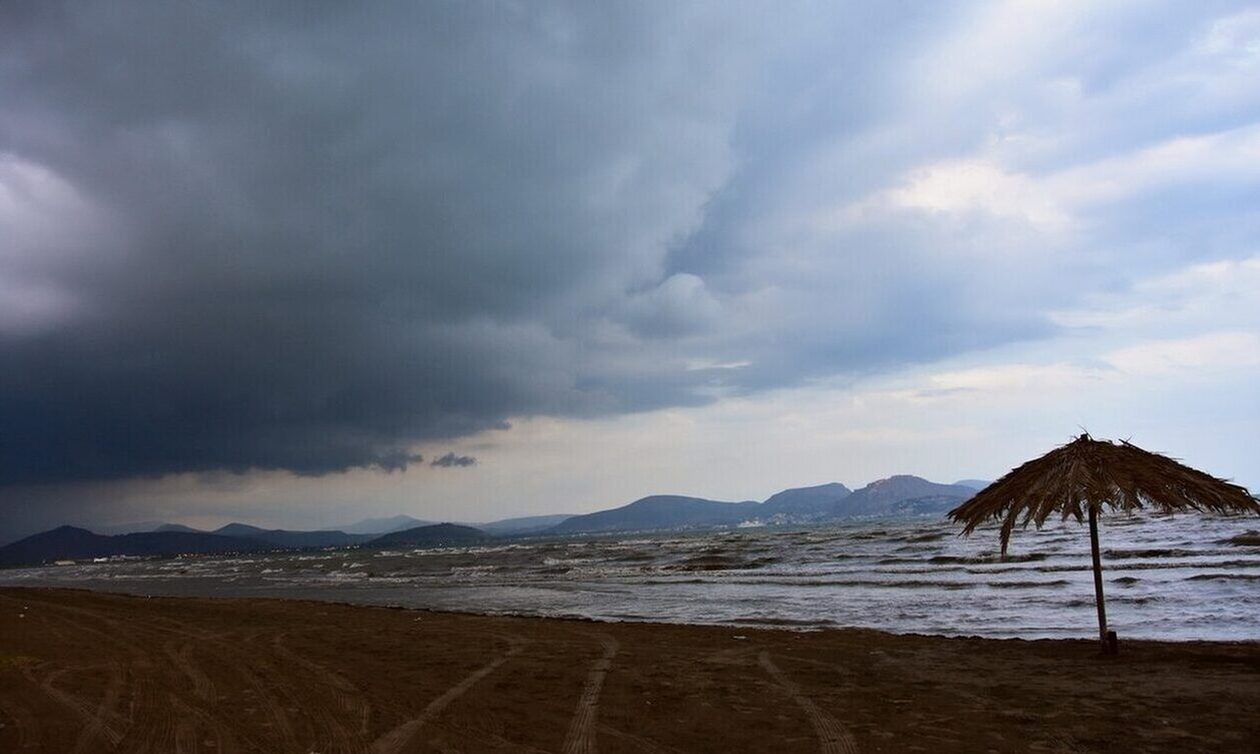 Καιρός - Κλέαρχος Μαρουσάκης: Καταιγίδες και μπόρες - Τι αναμένεται στην Αττικη
