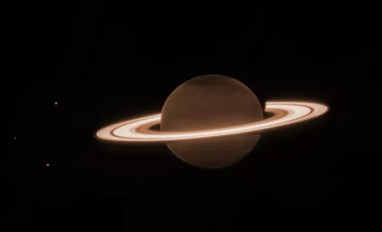 Ο Κρόνος λάμπει στον φακό του James Webb - Εκπληκτική φωτογραφία από τη NASA