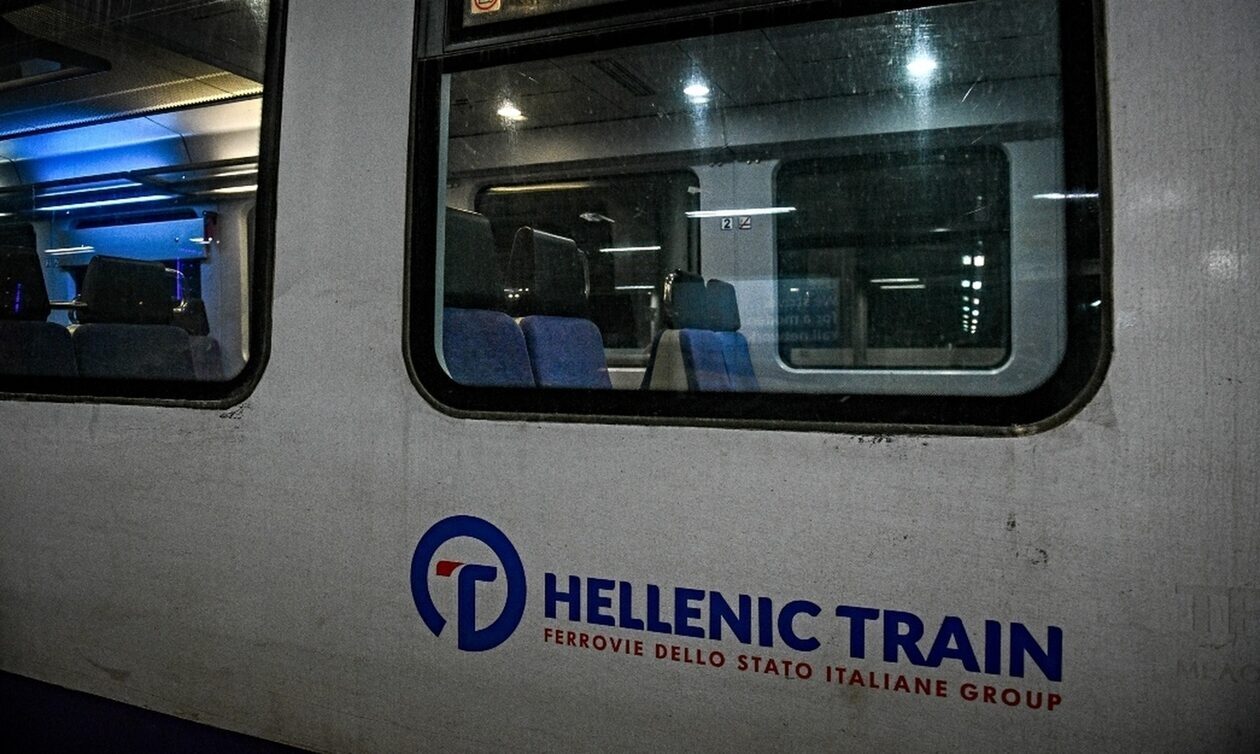 Κατερίνη: Τρένο με 58 επιβάτες ακινητοποιήθηκε λόγω πυκνής βλάστησης