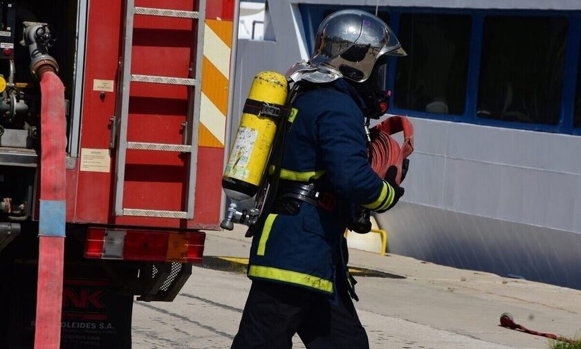Συναγερμός και πάλι στη Ρόδο: Νέα φωτιά κοντά σε πολυκατάστημα