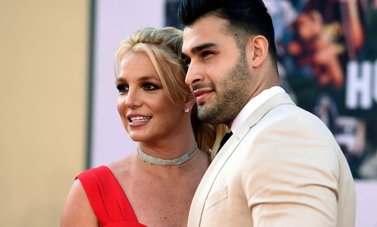 Britney Spears: Σπάει τη σιωπή του ο σύζυγός της για το περιστατικό με το χαστούκι - Τι είπε