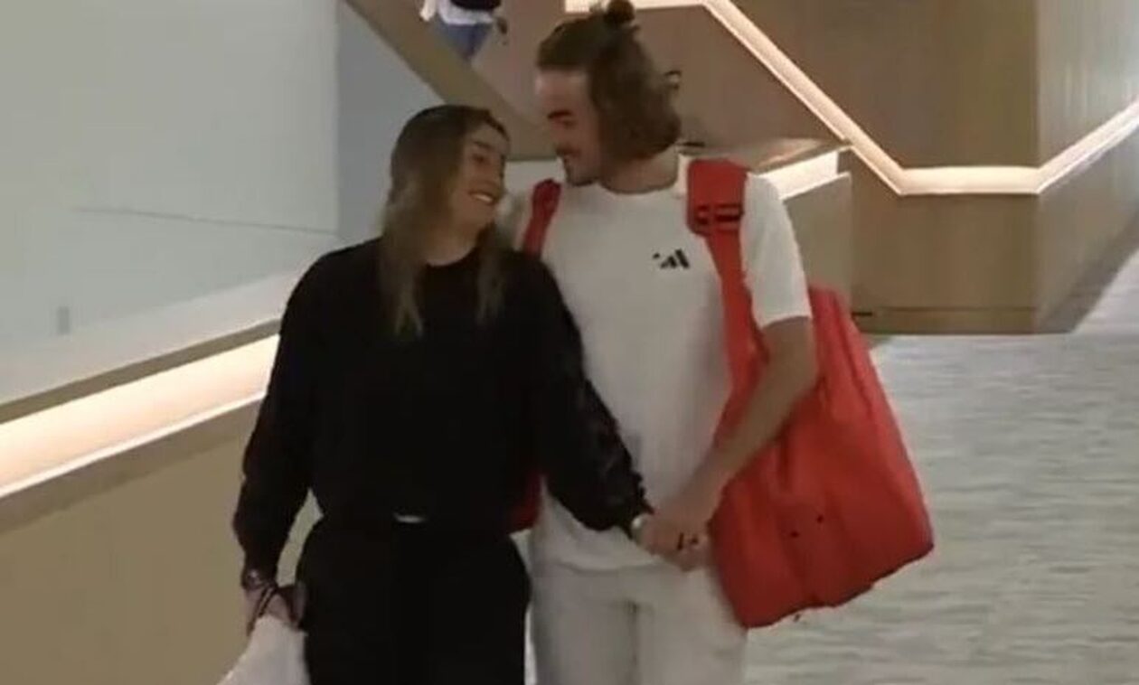 Στέφανος Τσιτσιπάς και Πάουλα Μπαντόσα πιο ερωτευμένοι από ποτέ - Χέρι χέρι στο Wimbledon