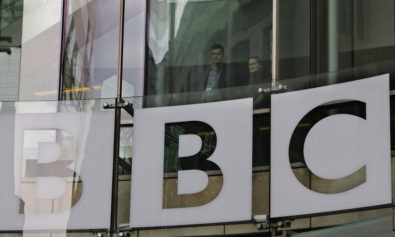 Ανατροπή στο σκάνδαλο του BBC: Ο δικηγόρος του θύματος «αδειάζει» τους γονείς -«Καταγγελία σκουπίδι»