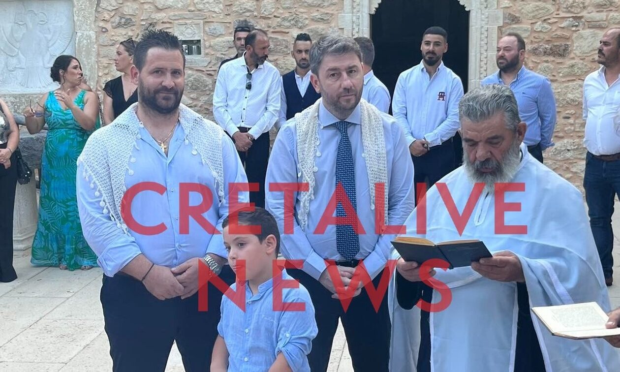 Νονός ο Νίκος Ανδρουλάκης: Βάφτισε τον ανιψιό φίλου του που έφυγε ξαφνικά από τη ζωή