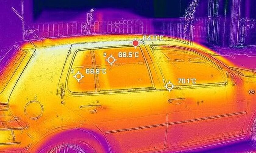 Καύσωνας Κλέων: «Βράζει» η Αθήνα - Στους 84 βαθμούς η θερμοκρασία πάνω στα αυτοκίνητα