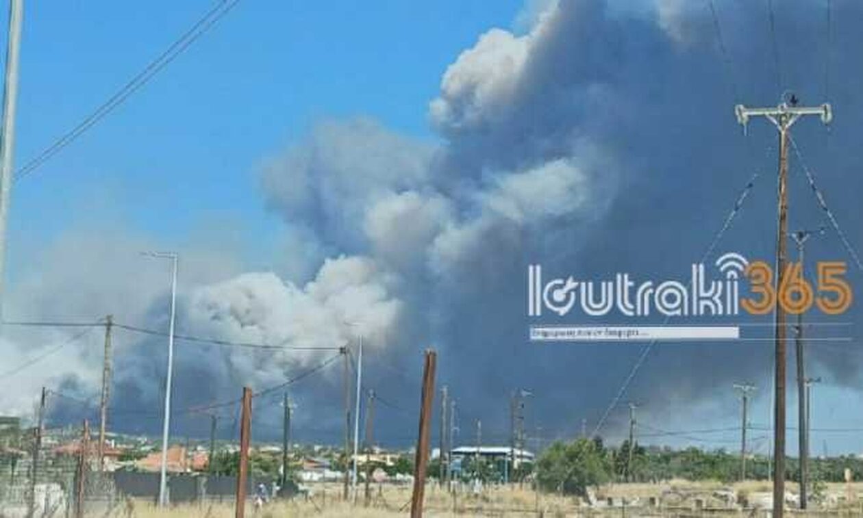 Φωτιά στο Λουτράκι: Κλειστή η Εθνική Αθηνών - Κορίνθου λόγω της πυρκαγιάς