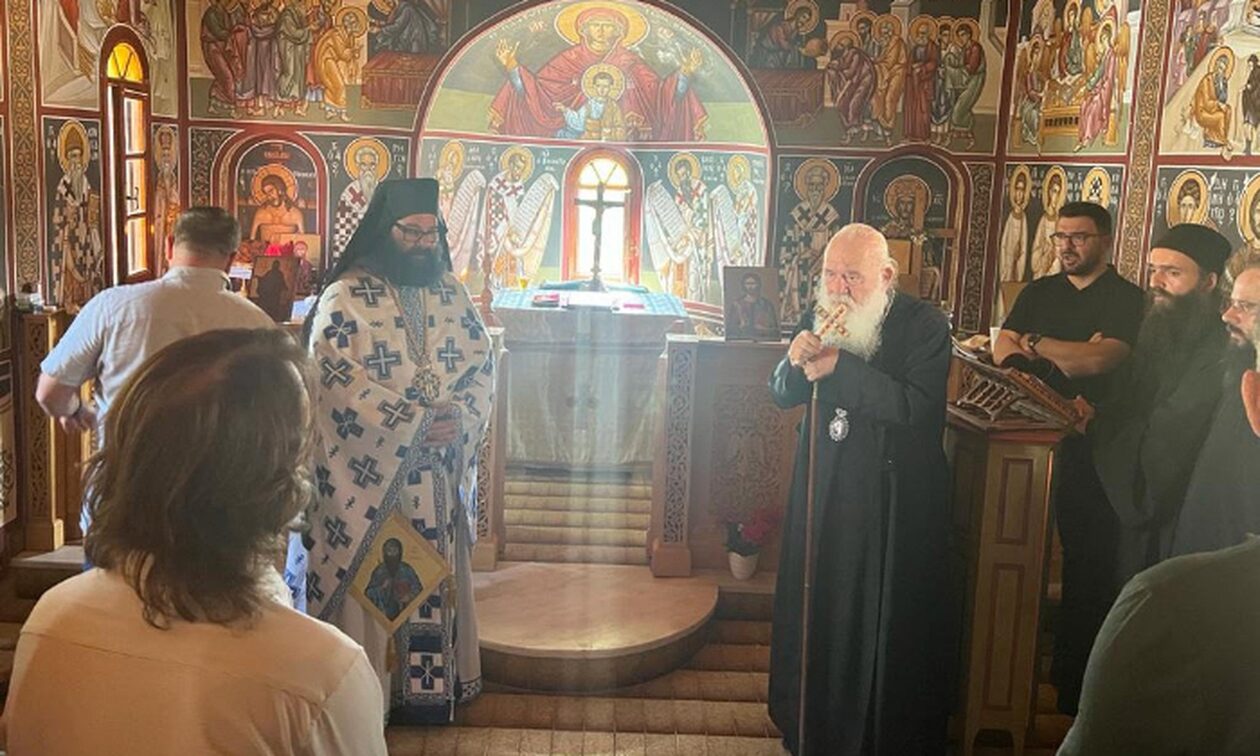Ο αρχιεπίσκοπος Ιερώνυμος τίμησε την Αγία Μαρίνα στη νήσο Άμπελο