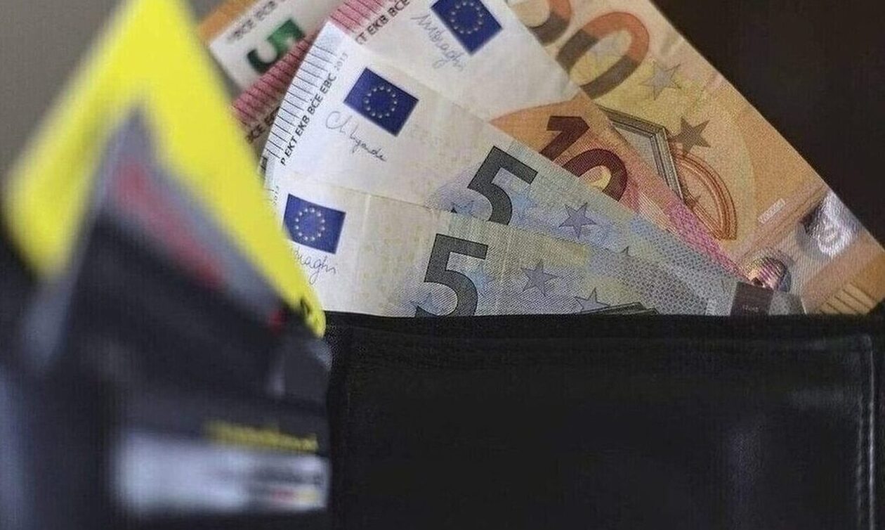 Σε τουλάχιστον 40 δισ. ευρώ η φοροδιαφυγή στην Ελλάδα