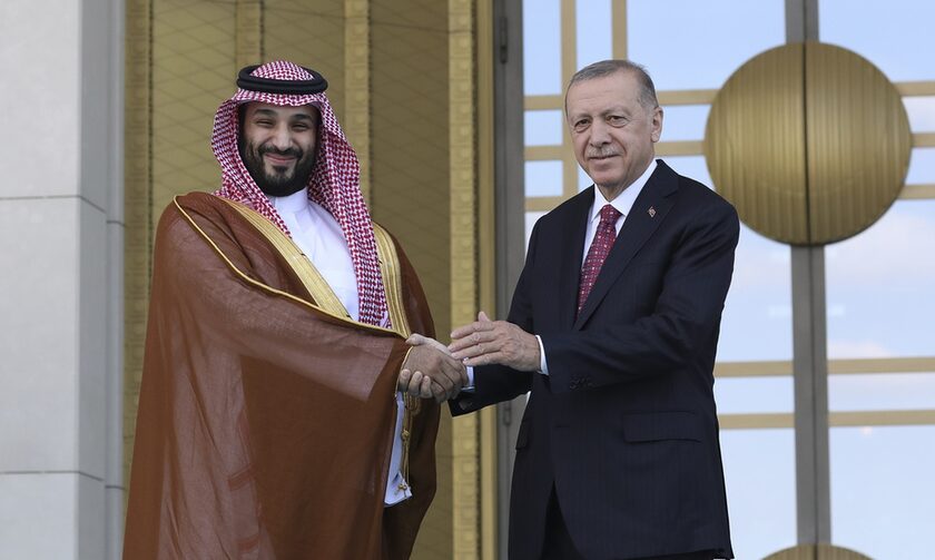 Ο Ερντογάν με τον πρίγκιπα διάδοχο της Σαουδικής Αραβίας