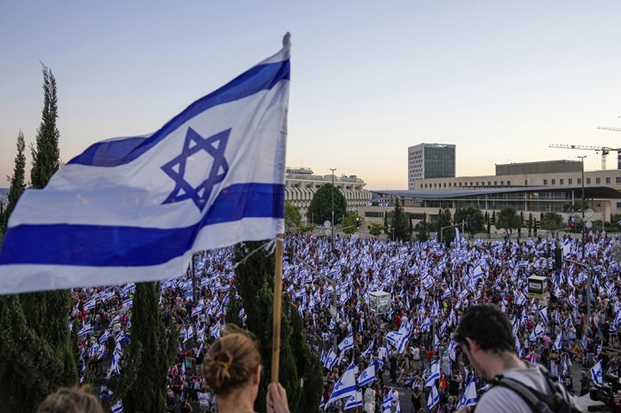 Διαδηλώσεις στο Τελ Αβίβ και την Ιερουσαλήμ κατά της δικαστικής μεταρρύθμισης Νετανιάχου