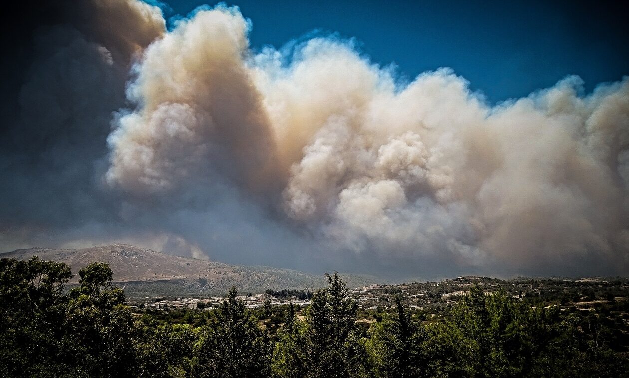 Ακραίος κίνδυνος πυρκαγιάς για αύριο (24/07) σε πέντε περιοχές της χώρας